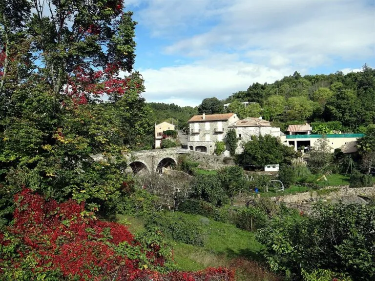 Laurac-En-Vivarais (07110)